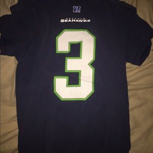 Russel Wilson jersey tee